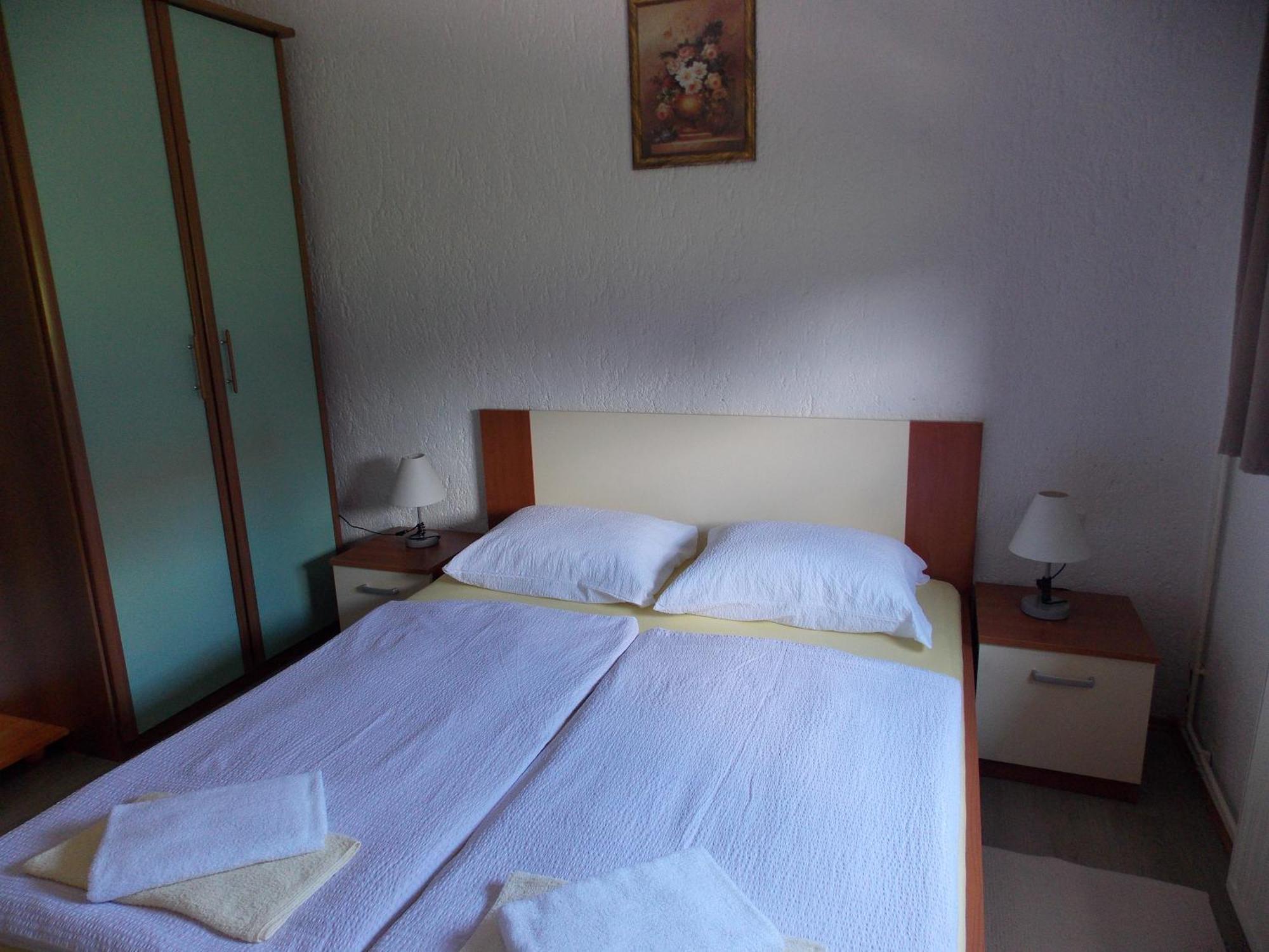 Apartments Smirnov Dreznik Grad Phòng bức ảnh